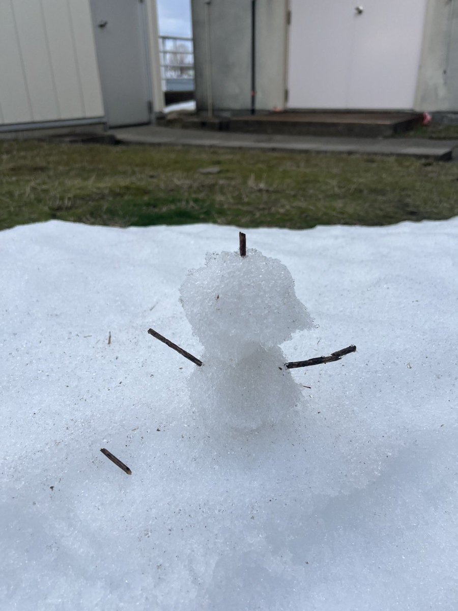 mineral_paragon's tweet image. 雪国へ！
鉱物買取&amp;amp;納品に向かっています🚗
この前までツーソンで半袖だったのに寒暖差すごい❄️

大阪は雪がほぼ積もらないので楽しい💘

#minerals #鉱物 #鉱物買取