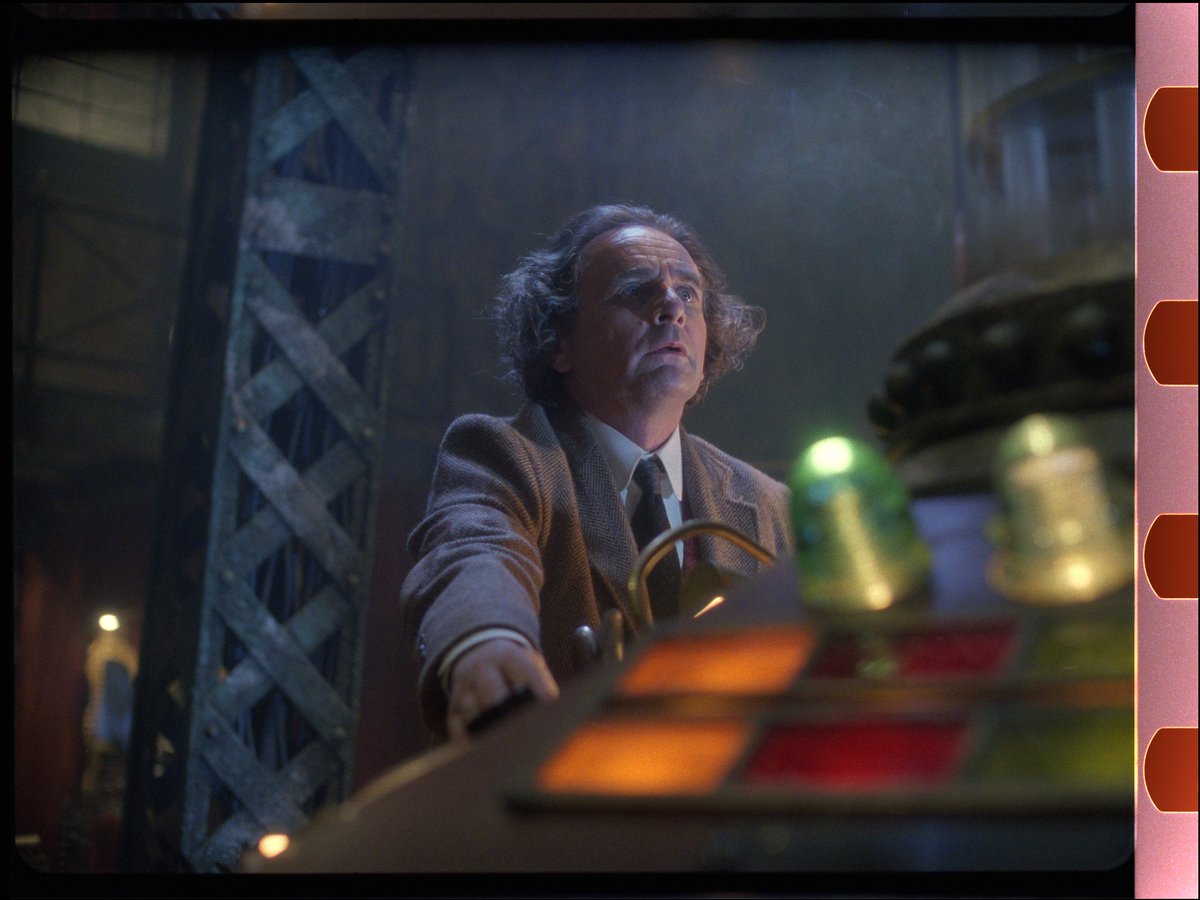 Paul Vanezis tweet media