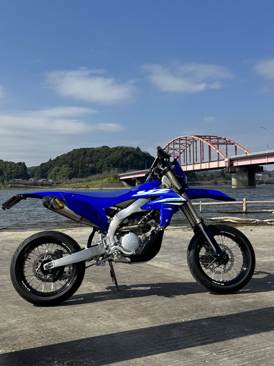 Ninja2300's tweet photo. YZ250FX帰ってこないなぁ〜
ショップにカスタムに出して1ヶ月ちょっと！
暖かくなるまでに帰ってくるかな⁈
最後に乗った11月の写真をあげてみるw https://t.co/F08EJZaBKA