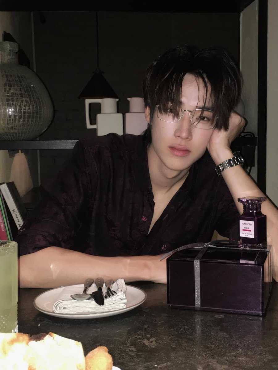 มึง อลันหล่อชิบหาย จะเปนลม