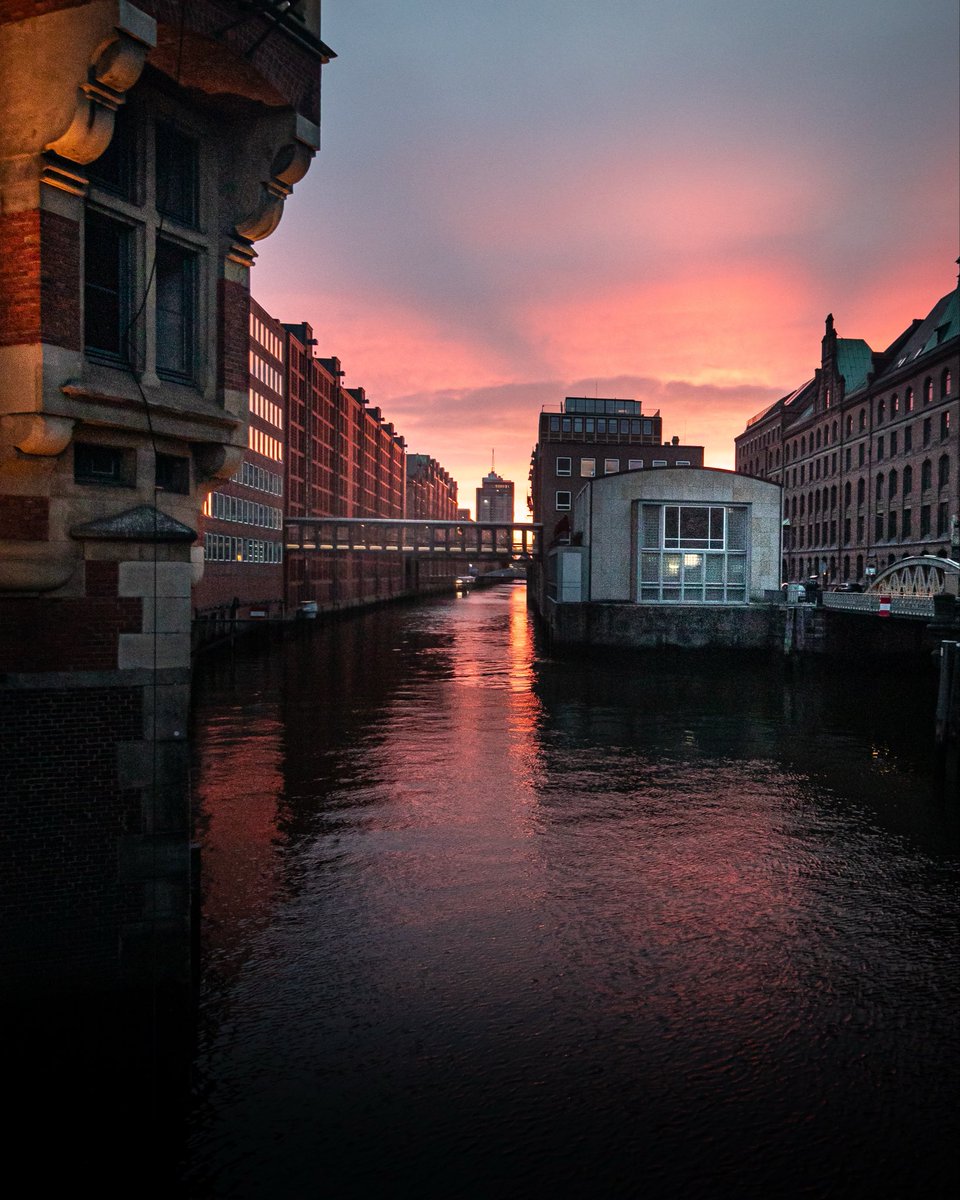 Moin #Hamburg ✨

#PhotographyIsArt