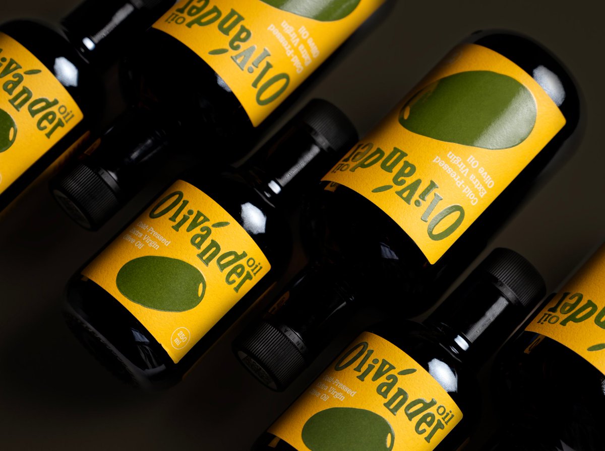 packagings's tweet image. Olivanderoil presents a playful and vibrant identity for a family owned #oliveoil brand from Turkey. 

packagingoftheworld.com/2026/02/olivan…

#labeldesign

Art Director: Julia Vyalkina
Designer: Anna Tokareva