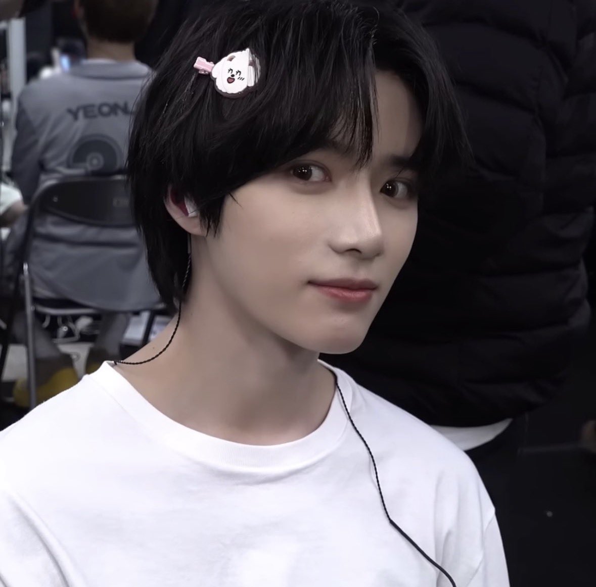 이론거도 너무 비제이밤짱모먼트다