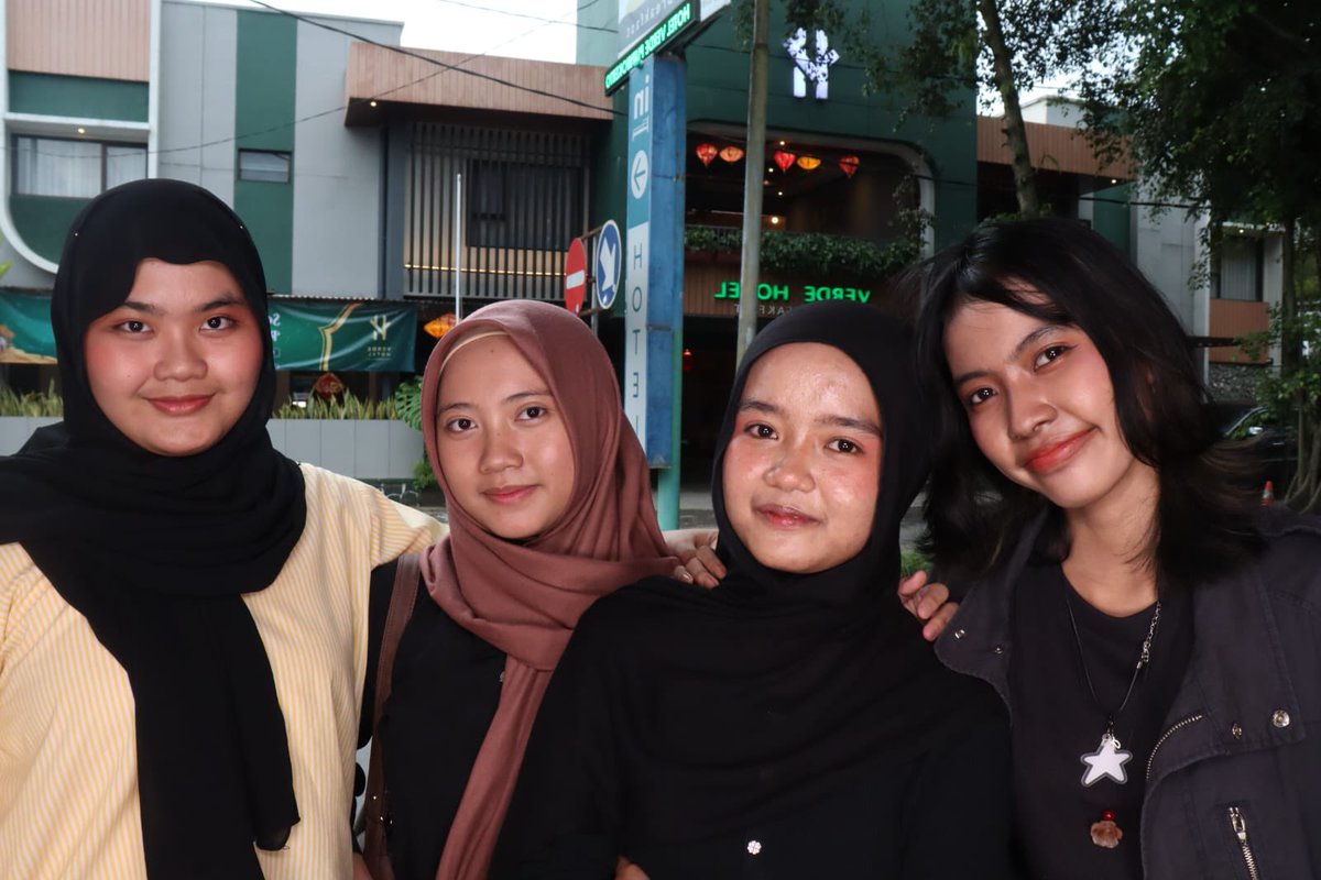 ISᗩ 🌹 tweet media