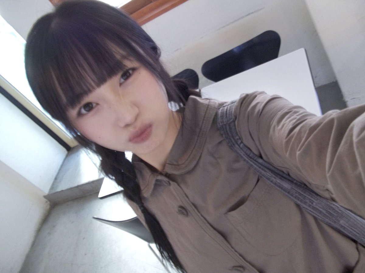 류수정 tweet media