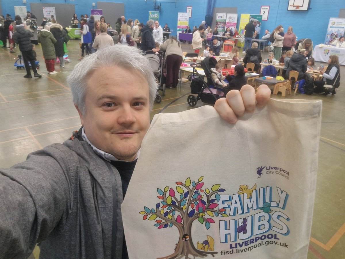 Jay Roberts 🌹 tweet media