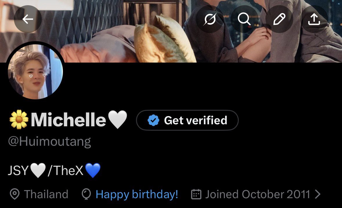 Huimoutang's tweet photo. Happy Birthday to myself🎉🎉🥳🥳Love u my best girl🥰🥰🥰 https://t.co/eoeJLmqdSA