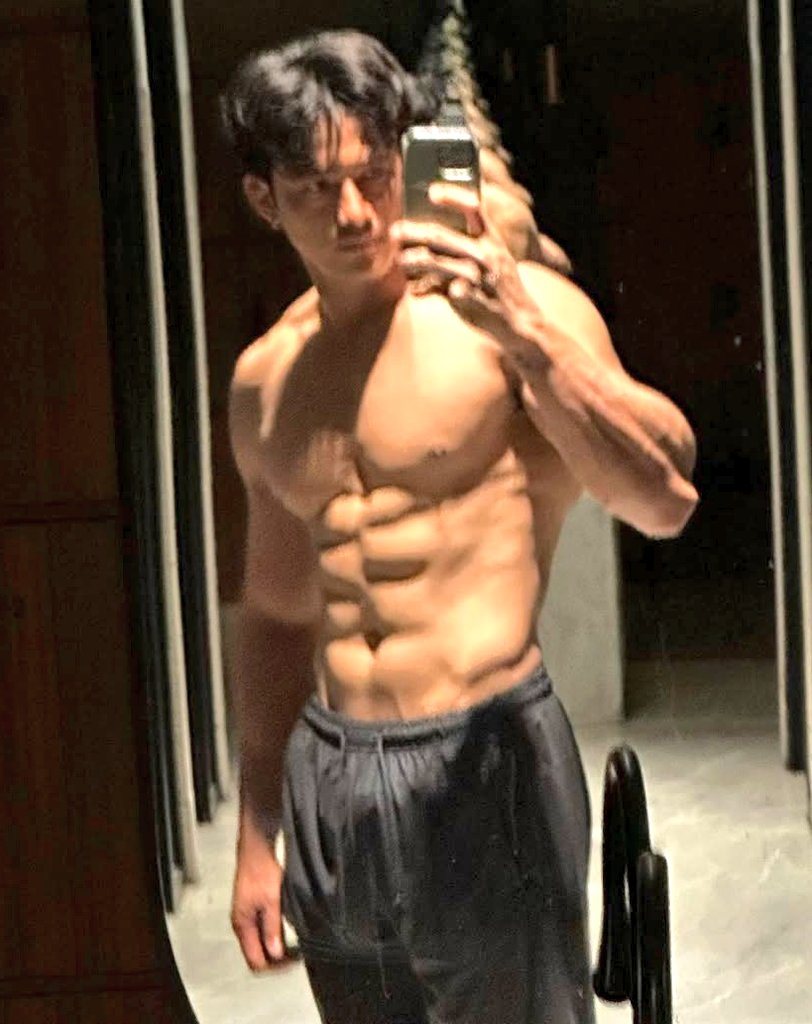 gelograph's tweet image. HALA ARGEL 👀👀