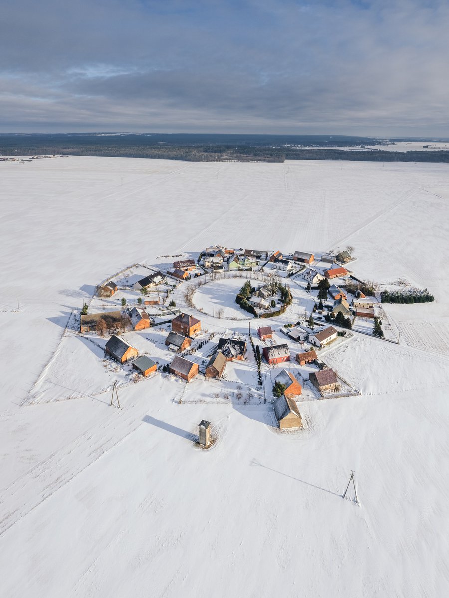 Kolonia Czerwona- Gronowice

woj. Opolskie

fot. Fotografia Paweł Uchorczak