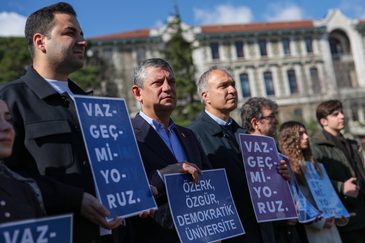 Özgür Özel tweet media