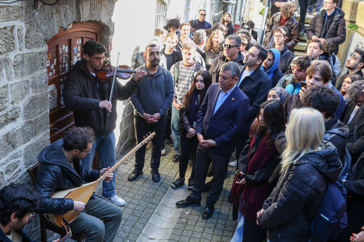 Özgür Özel tweet media
