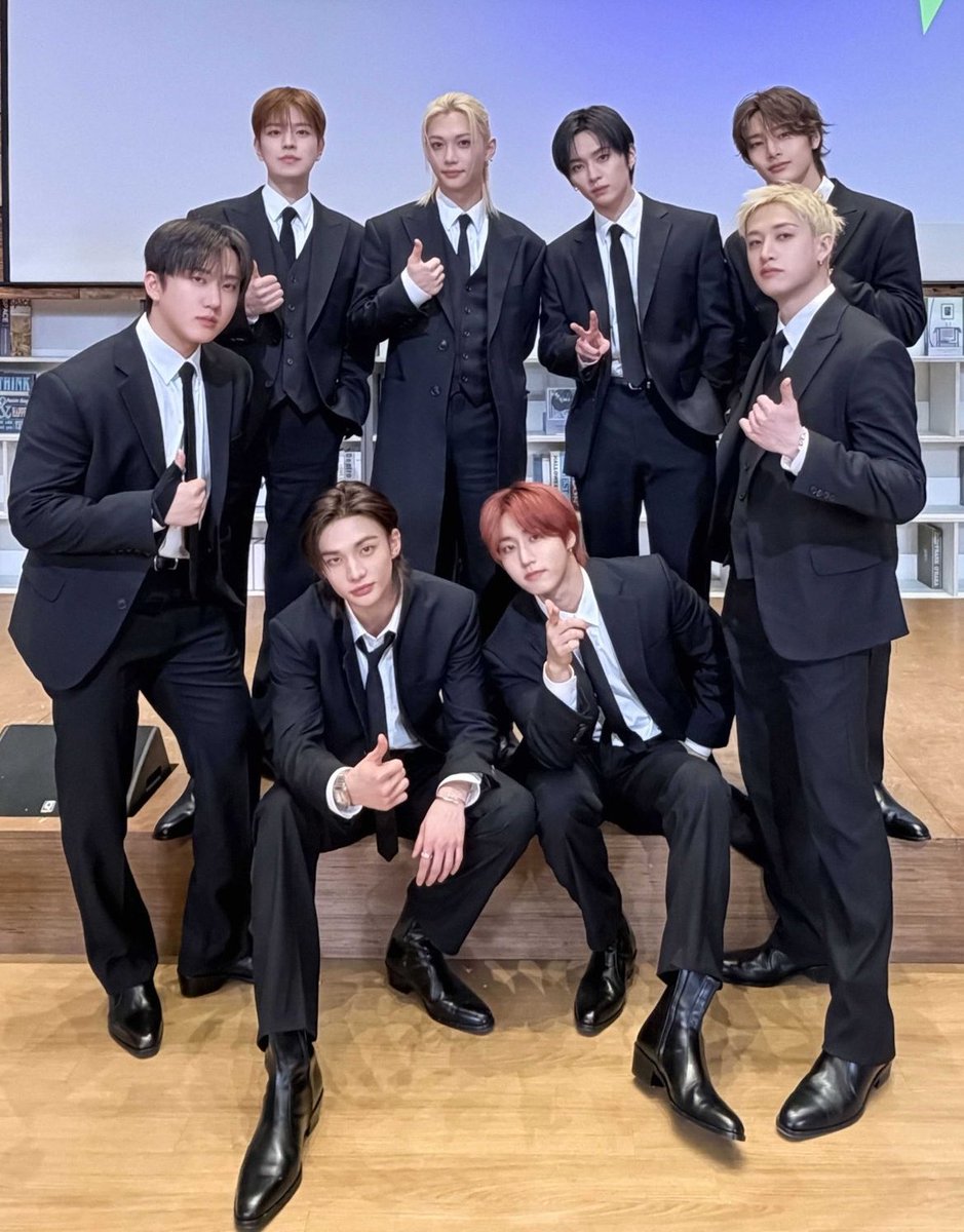 Skzyi takim elbiseli görmek orucu bozar mi