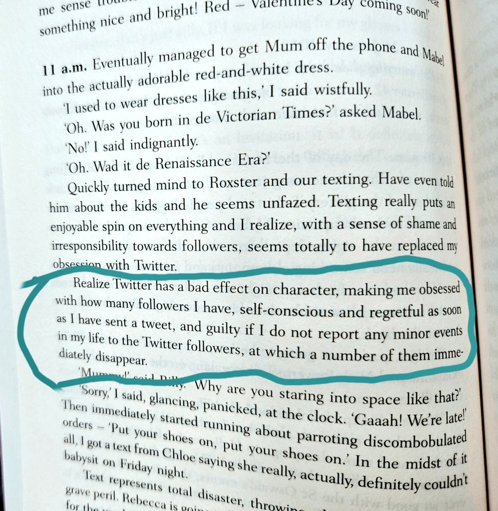 SingChaupai's tweet image. Some nights are meant for #stories and #chocolate.🌙 
...... almost friday 😊🎶✨️......
#GoodNight #sweetdreams