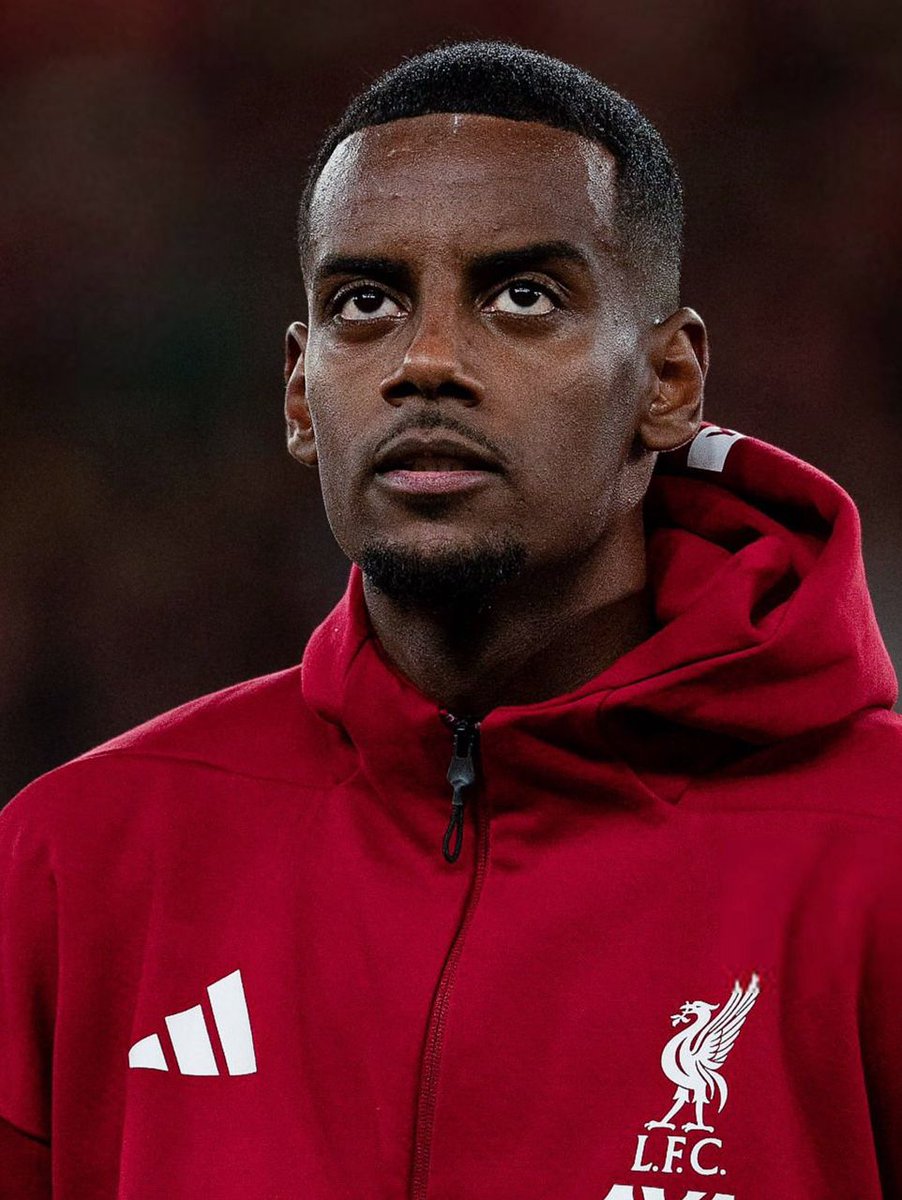 🧿❗️𝗕𝗥𝗘𝗔𝗞𝗜𝗡𝗚: Alexander Isak is expected to be fit and back at the end of March.

He could have a big part to play at the business end of the season. 

#Liverpool #Isak #Arsenal #EPLTable #forex #Xauusd #ElonMusk