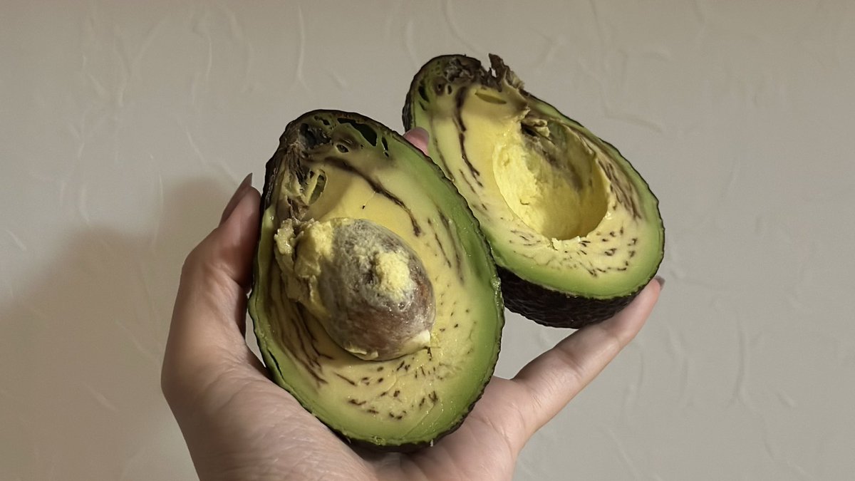 業務の見える化よりアボカドの見える化をしてほしい