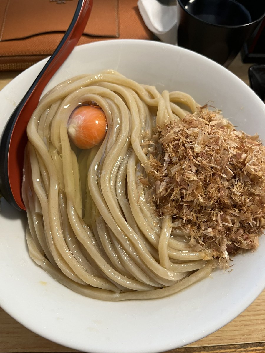 おーともとのラーメン🍜
美味すぎました😋
<a href="/OTOMOtan_91713/">オートモたん</a> 
<a href="/_miuffypiman/">みうふぃ🐇 ‎ܰ ‎ぴーまん限定 ܱ</a>