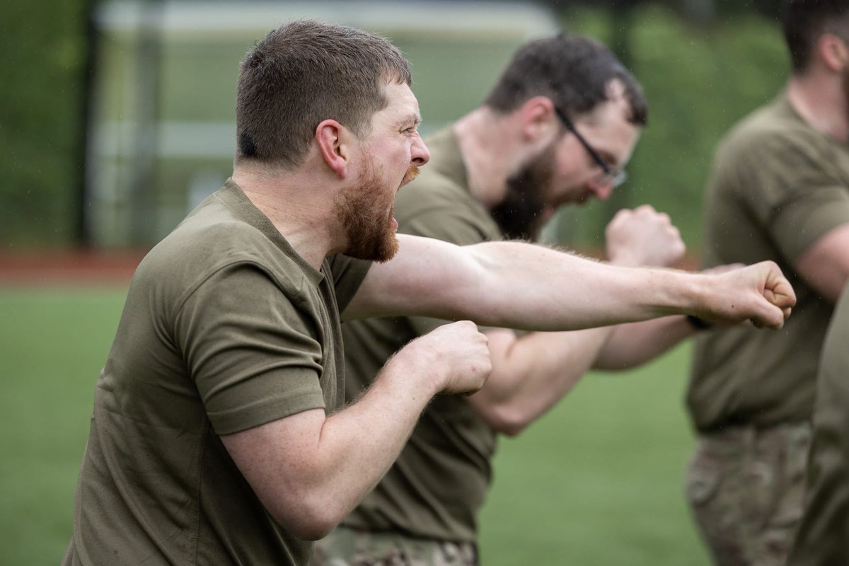 Britannia Royal Naval College tweet media