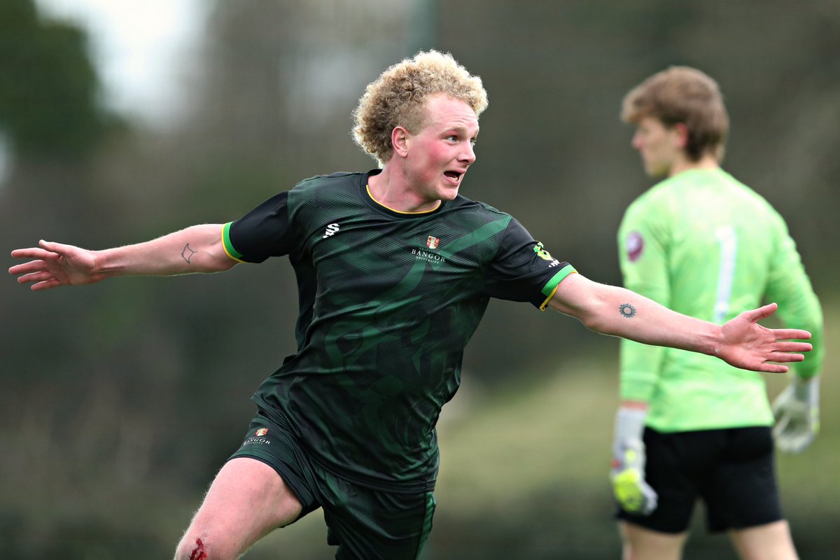 Eado (photo) tweet media