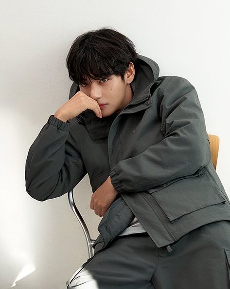 Effortlessly handsome. Snow Peak really chose the right muse.

SNOW PEAK AMBASSADOR V
V FACE OF SNOW PEAK APPAREL
#TaehyungxSnowPeak
#VxSnowPeakApparel