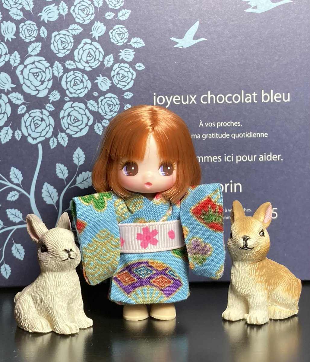 rokuichidoll's tweet photo. ぷちリカちゃんに着物👘

このサイズで作れるかな？と気になって縫ってみました。
とにかくちっちゃいです💦 https://t.co/gWfUbhc1EP