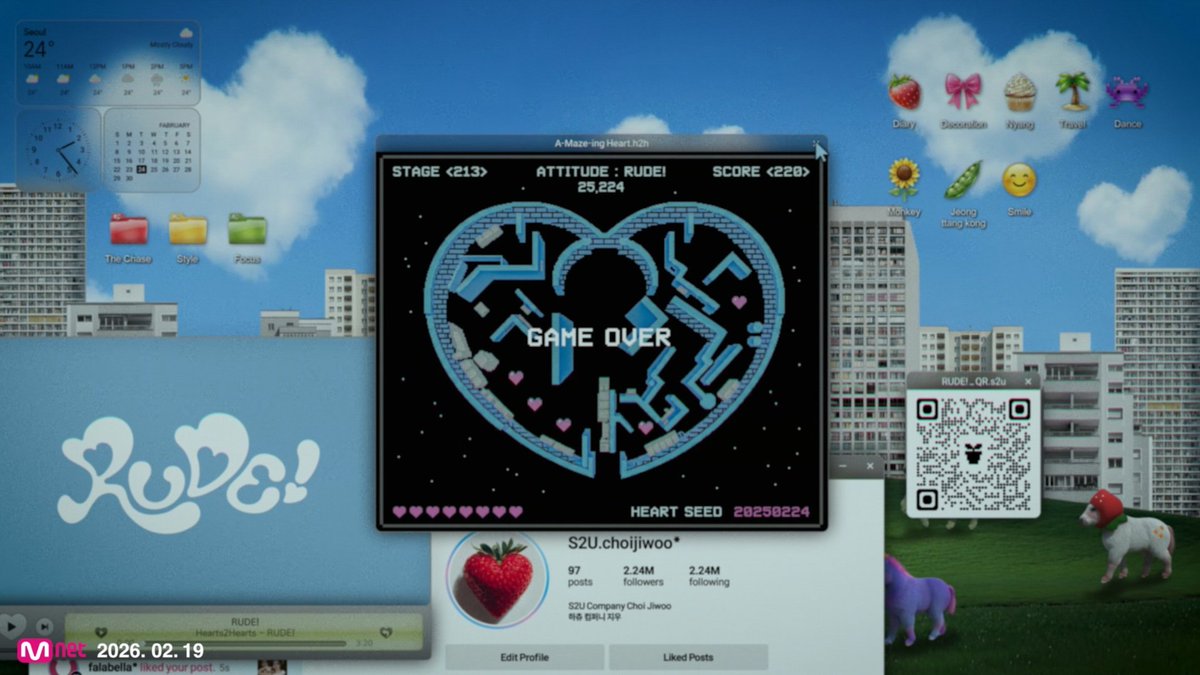 ddoddo_diary's tweet image. 컴퓨터 본체 내부 회로를 미로로 풀어놓은것 같은 세트가 너무 예쁨... 곳곳에 디테일 미감 진짜 귀엽다