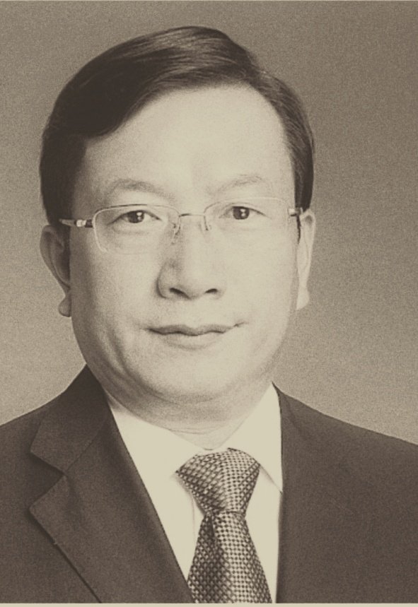 ThomasD17033's tweet photo. 举报湖北省委书记王忠林贪污腐败向特定利益人长期输送利益，大肆敛财，买官卖官生活堕落腐化，王忠林通过女儿向习近平家族输送利益 https://t.co/6G93DatyWN