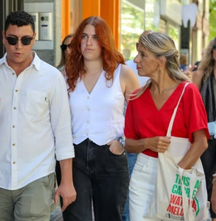 ESTOS SON NUESTROS PRINCIPIOS, SI NOS FALLAN TENEMOS MÁS.
#VivaComas
#Nosinmichofer
#superjefepoliadedo