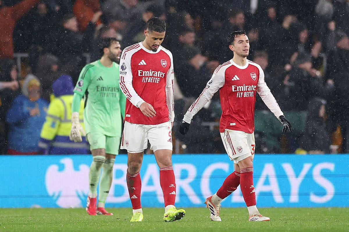 صحف إنجلترا تستخدم وصف "ارسنال المكسور" للحديث عن تراجع الفريق في الفترة الأخيرة.