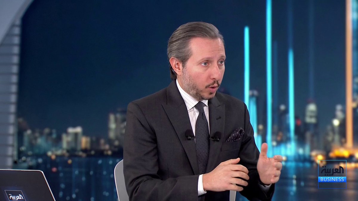 خبير الأسواق المالية محمد الميموني: السوق السعودية تراجعت بسبب محضر الفدرالي الذي أشار إلى نية رفع الفائدة، ما خالف توقعات الخفض. صفقة الشركة العقارية إيجابية مالياً على المدى الطويل، ويوفر استقراراً في التدفقات النقدية.. ولهذه الأسباب تراجع السهم في جلسة اليوم جرس الإغلاق _Business 