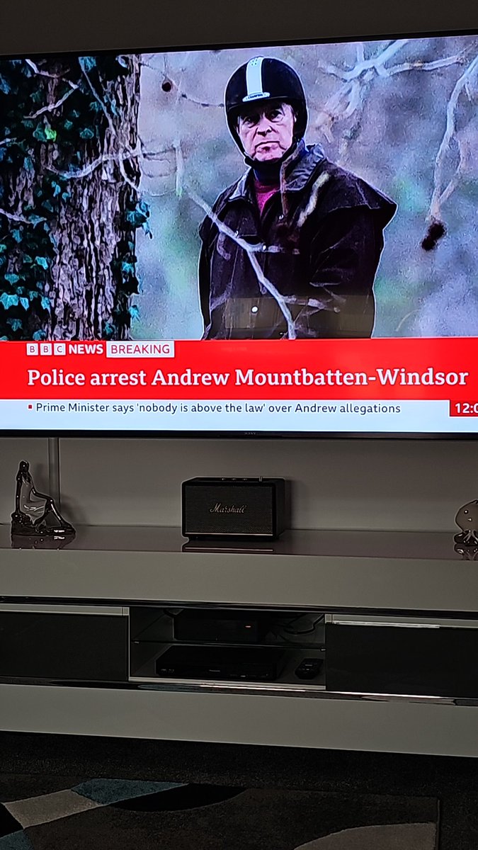 Andrew is in the klink
