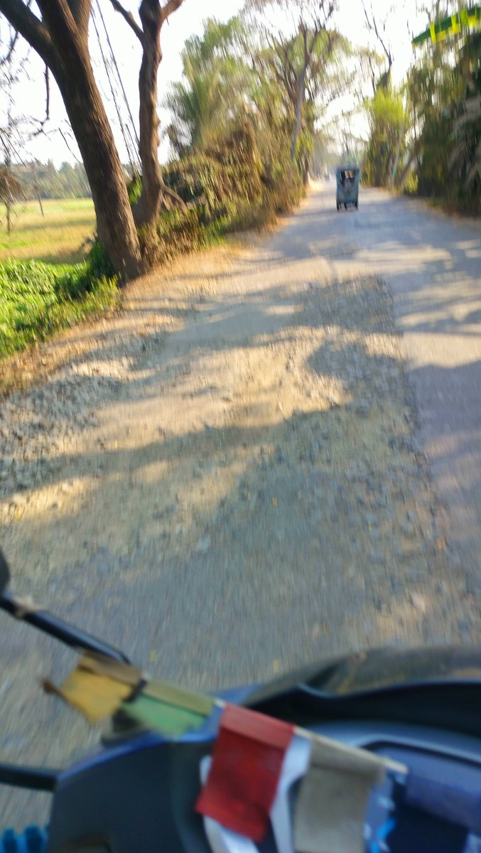 SOUMENG62906332's tweet photo. @abhishekaitc The road from Shason to Boyalghata in Shason PS, Barasat II is in poor condition. The Public Works Department was notified and conducted a little repairs three months back, but the situation has worsened once more. Please look into this matter. https://t.co/GW6j3y8B0r