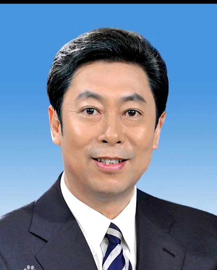 ThomasD17033's tweet photo. 举报中共中央政治局委员中央政法委书记陈文清买官卖官生活堕落腐化，大肆敛财，长期包养情妇，长期干预司法公正，打压国内民主和异议人士，大搞跨国镇压 https://t.co/C0NHp8IEEn