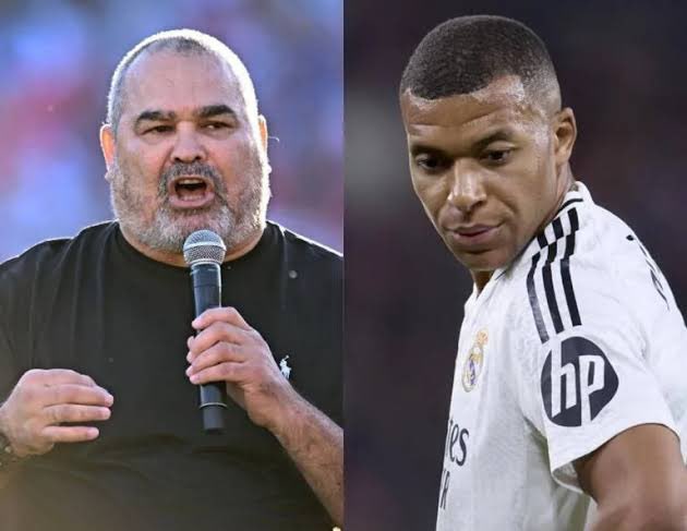 cesaralo's tweet photo. 😱José Luis Chilavert sobre el caso Mbappé- Presttiani:
"Yo me solidarizo con Prestianni. Mbappé habla de valores. ¿Qué puede hablar si Vive con un travesti? Eso no es normal, para eso está la mujer. El fútbol es un rectángulo donde juegan hombres y en el que antes nos decíamos de todo. Desde que pusieron el micrófono, el video y todo eso, el fútbol está amariconado”.