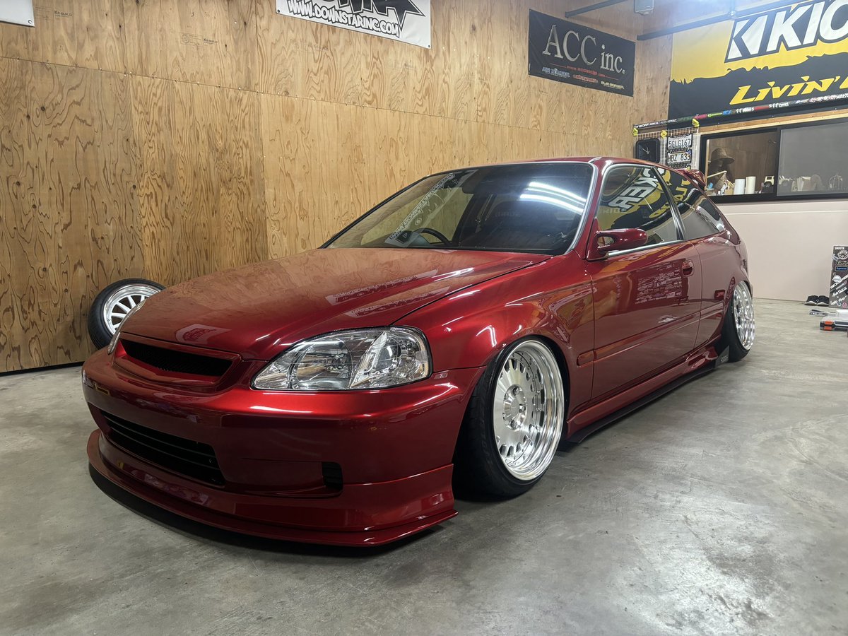 なめねこ tweet media