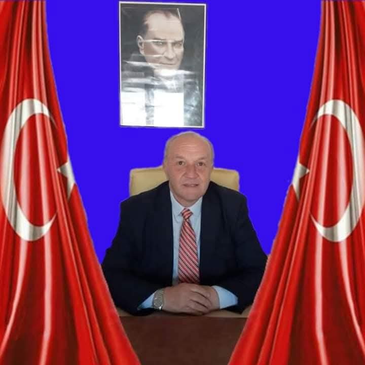alialmdrglu_'s tweet photo. Memura Seyyanen zamı ver 
#EmekliMemur a verme 
6 ay sonra #yineyeniden 
güncelle memura ver 
#EmekliMemur a verme 6 ay sonra #yineyenidenmemura ver 
#EmekliMemur  a verme 6ay sonra
#yineyeniden memura ver 
#EmekliMemur a verme Temmuzda ne olacak.

#MemurEmeklisineAdalet https://t.co/N316YEijkG