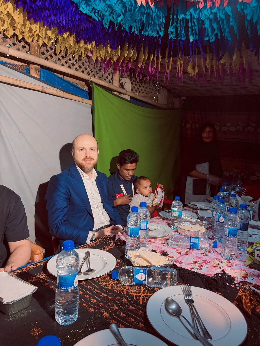 İlk iftar: Arakanlı Müslümanlarla