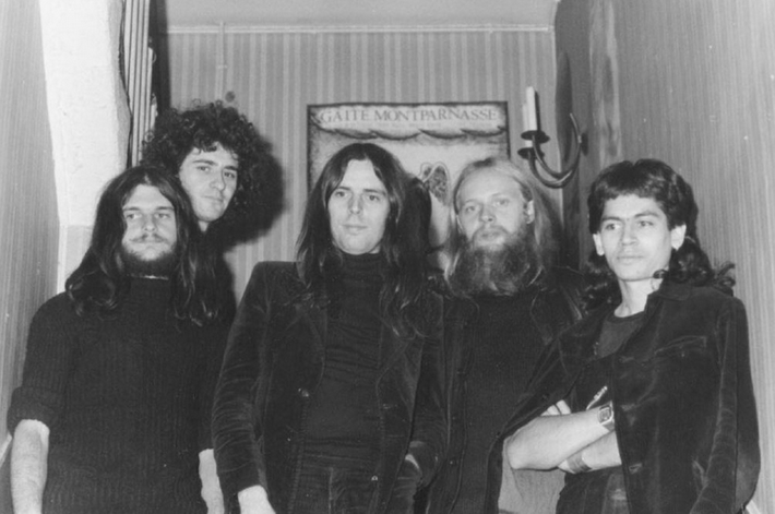 SocPapahatzis's tweet photo. UNIVERS ZERO : COMBAT (1981)
https://t.co/rEfh2Vas7V

#oannes #music #rockmusic #classicrock #Progressiverock #AntiWar #AttackTrump #ATTACK #DonaldTrump #Donald_Trump #IranMassacre #Iran #IranRevolution2026 #IranianRevolution2026 #IranRevoIution2026 #IranProtests #Peace #PeaceAndLove #peaceboard #War