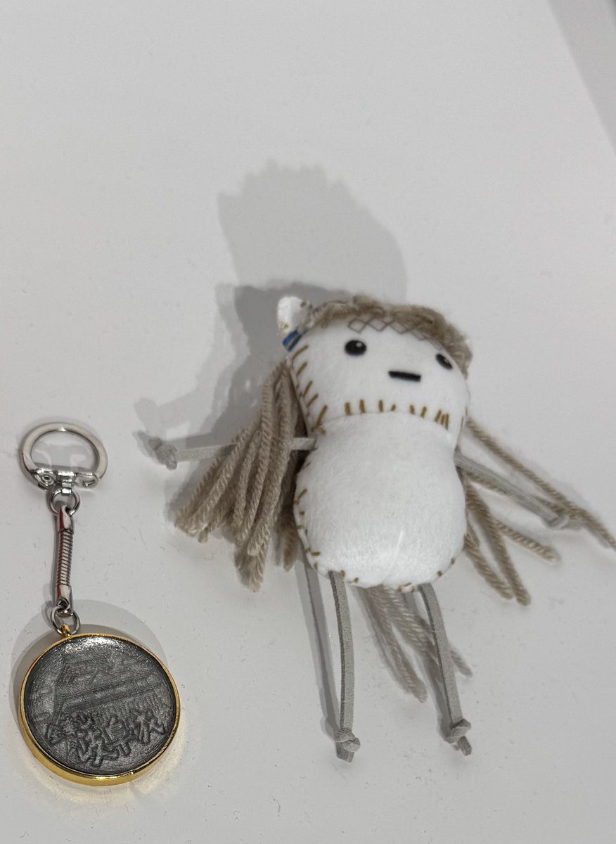 ウマ娘のシングレ展の北原の手作り風オグリキャップマスコットめっちゃ