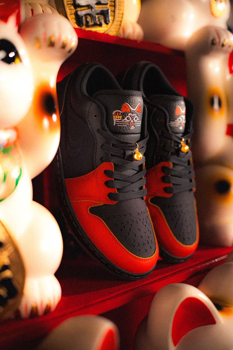 H*猫様 【額縁付き希少】NIKE マイケル・ジョーダン アート オブ ザ ダン 日本限定・2026年 2/26 発売】 NIKE AIR JORDAN 1 LOW “Lucky Cat