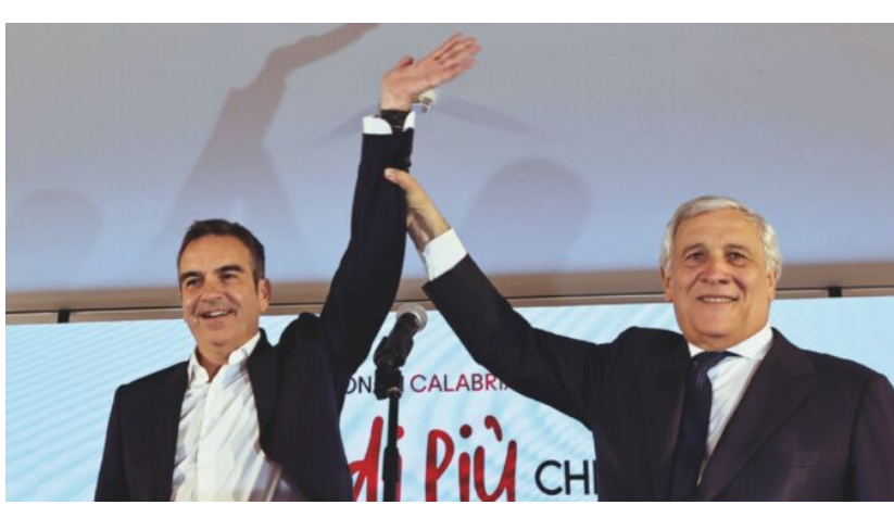 Più di 45.000 euro di rimborsi dalla Regione
 Calabria in un anno per la sua auto blu.
Indagato per truffa il presidente Occhiuto.