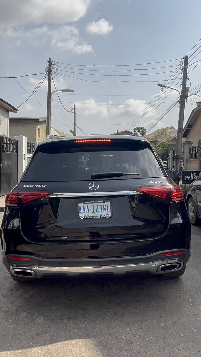 AdeptLessor's tweet image. New benz off to its new owner.🥰
That’s the Adept Lessor way 💃🏽

Don’t forget you can own this by sending us a dm and you’re guaranteed of our prompt response.
Call/Whatsapp :09164739199

#adeptlessor #assetfinancing #carlease #leasingservices #buynowpaysmallsmall