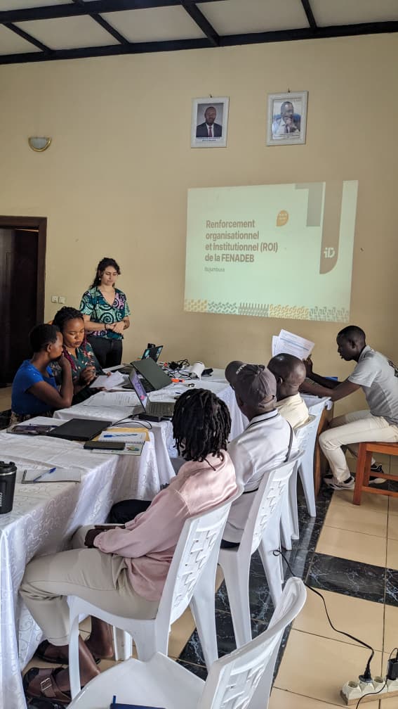 La #FENADEB vient de passer 4 jours dans un atelier de renforcement des capacités organisationnelles menées par l’organisation Initiative Développement #ID dans le cadre de l’accompagnement des organisations financées par <a href="/franceauburundi/">🇫🇷🇪🇺 La France au Burundi 🇧🇮</a> dans son programme FEF. #Burundi