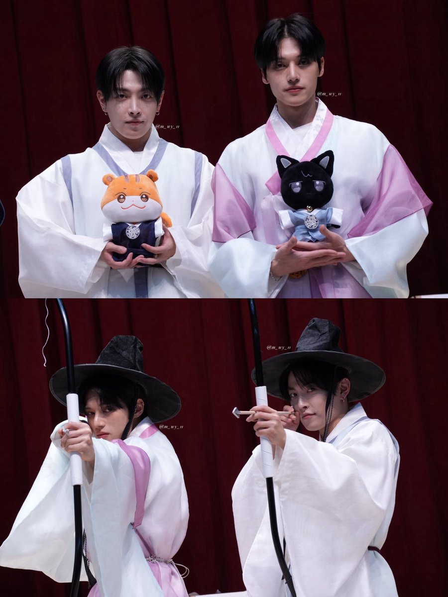 topaz at today’s fansign 🐿️🐈‍⬛