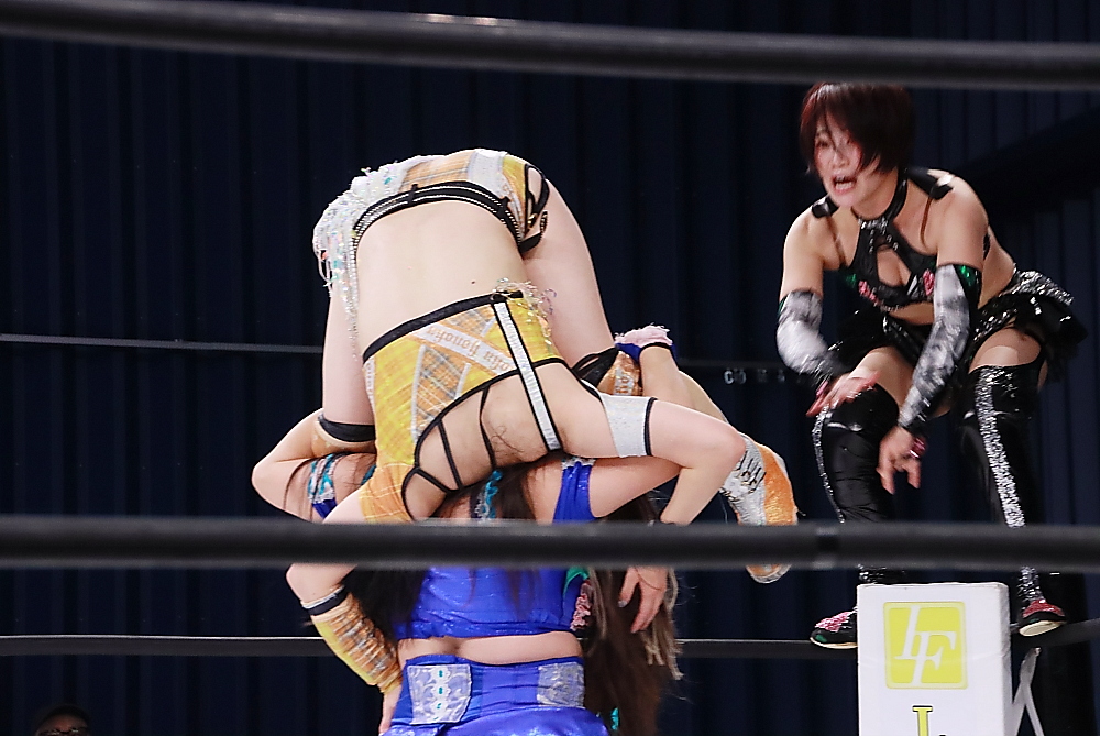 sathuki_99's tweet photo. #本間多恵
#プロレスの日
#wavepro
#SPiCEAP
やはり大好きなSPiCEAPの最終防衛戦10.12。
4.1に獲得&引退公表。
そこから39歳で39代で引退する・・・ほんとにやっちゃったよ。
9月のwaveタッグトーナメントで優勝もしたよ。
この日に挑戦した咲蘭選手がアジュレボに勝って戴冠というのもえもで https://t.co/4ldVm1OUAV