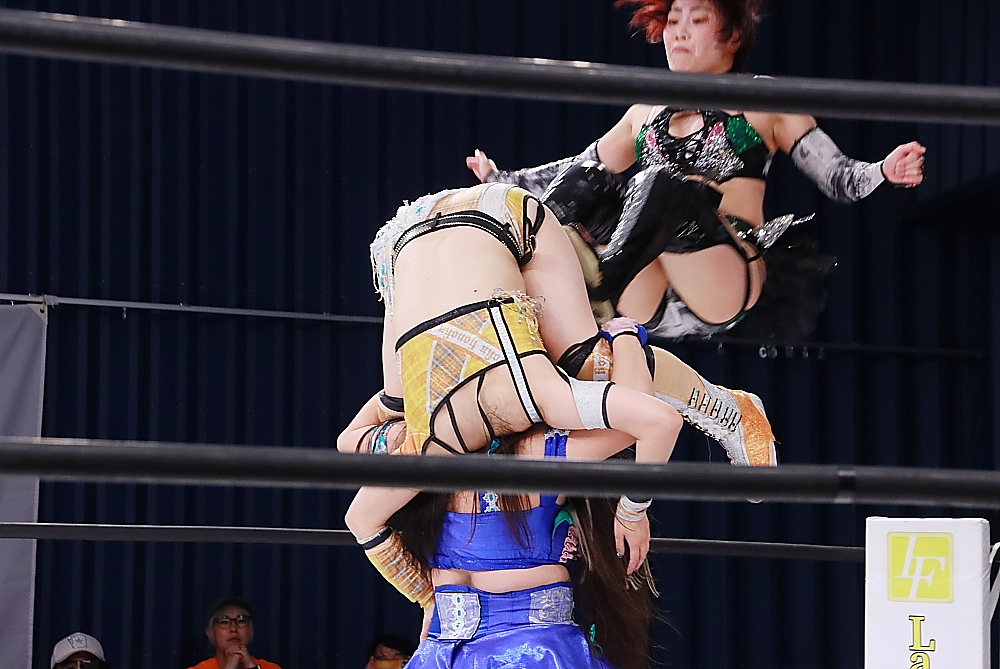 sathuki_99's tweet photo. #本間多恵
#プロレスの日
#wavepro
#SPiCEAP
やはり大好きなSPiCEAPの最終防衛戦10.12。
4.1に獲得&引退公表。
そこから39歳で39代で引退する・・・ほんとにやっちゃったよ。
9月のwaveタッグトーナメントで優勝もしたよ。
この日に挑戦した咲蘭選手がアジュレボに勝って戴冠というのもえもで https://t.co/4ldVm1OUAV