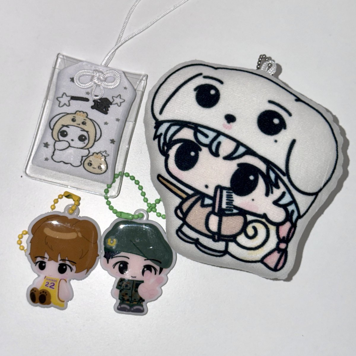 만두 오마모리 커어웡..

#sugar_archive
#슈가_아카이브