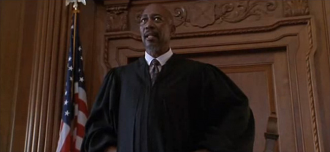 *De Palma's* 'Bonfire' is a great moral epic expressing still-prescient insight into American race relations ('Dragged Across Concrete' might be the lone contemporary vision to match it) that only frauds &amp; hype-merchants could mistake for "one of the worst movies ever made".