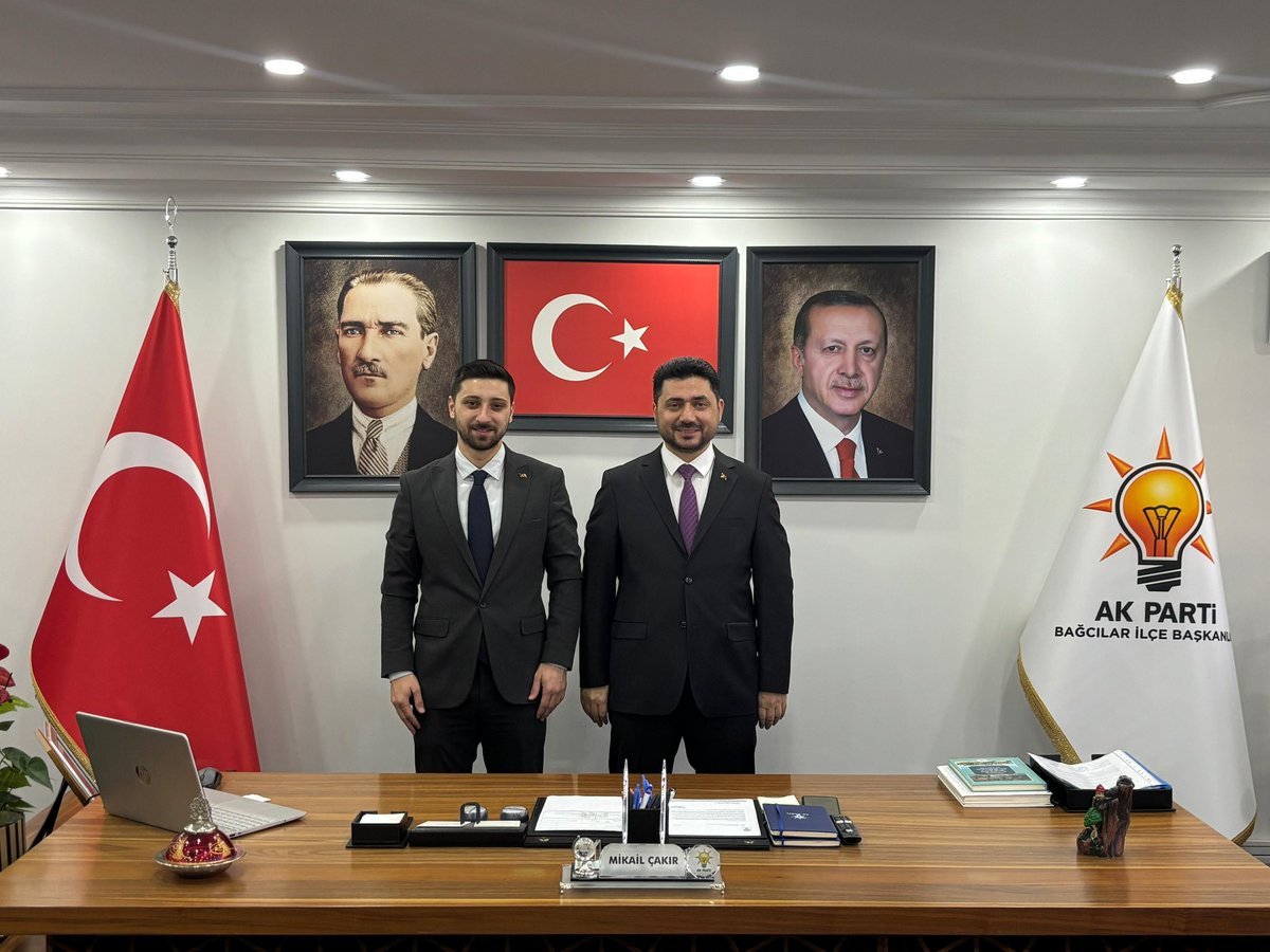 İlçe Başkanımız Sayın Mikail Çakır’ı ziyaret ederek ilçemizde hayata geçireceğimiz projeleri ve yol haritamızı paylaştık. Güçlü teşkilat, güçlü ilçe anlayışıyla hep birlikte sahada olacağız. Destekleri için teşekkür ediyoruz.