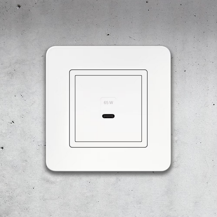 Fegimeonline's tweet image. ⚡🔌 #Hager lanza su toma USB-C 65 W PD

Hasta 65 W con Power Delivery para portátiles y más. Sustituye a tomas convencionales, instalación sencilla y carga eficiente con protección de batería.

🔎 Más info: hager.com/es/producto/se… 
#USBC #PowerDelivery #InstalacionesElectricas