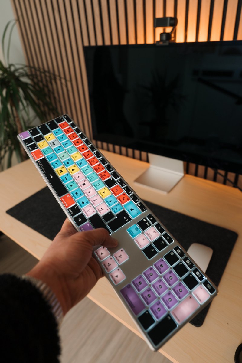 EditorsKeys tweet media